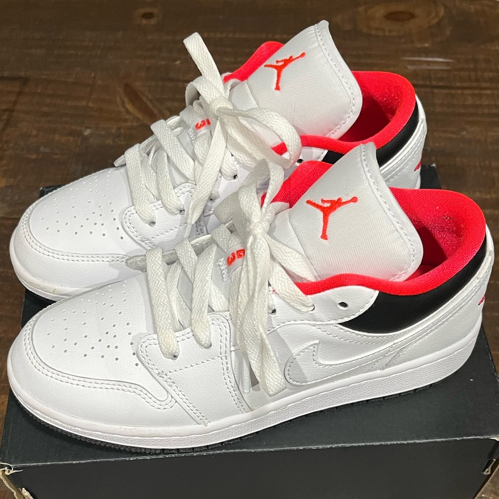 Jordan 1 Low